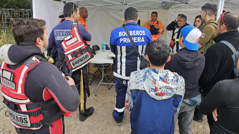 Adolescente extraviado en Isla de Maipo: Habría desaparecido tras meterse al río Adolescente extraviado en Isla de Maipo: Habría desaparecido tras meterse al río