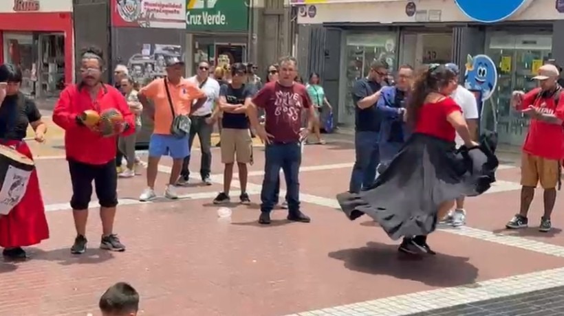 Familias realizan emotiva velatón en el centro de Antofagasta en demanda de justicia Familias realizan emotiva velatón en el centro de Antofagasta en demanda de justicia