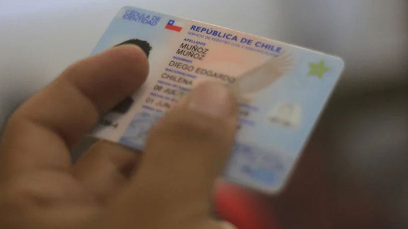 12 mil personas han cambiado el orden de sus apellidos en la Región de Valparaíso 12 mil personas han cambiado el orden de sus apellidos en la Región de Valparaíso