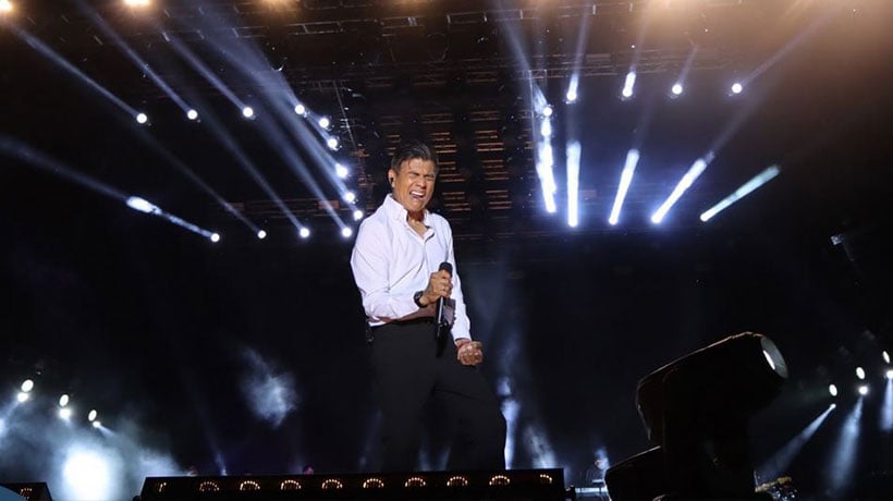 “Al menos hay un buen baño”: el problema que complicó a Américo y retrasó su show en la Expo Quillota “Al menos hay un buen baño”: el problema que complicó a Américo y retrasó su show en la Expo Quillota