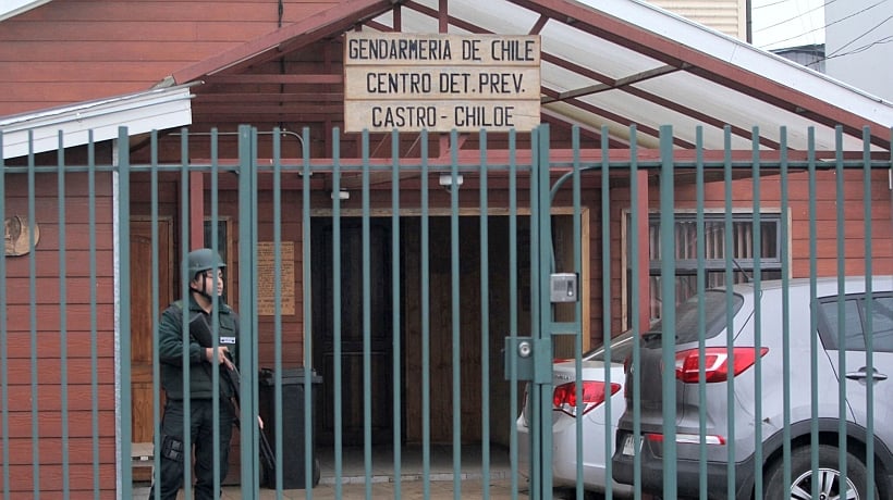 Solicitaron 12 años de cárcel para implicado en mortal golpiza en Queilen Solicitaron 12 años de cárcel para implicado en mortal golpiza en Queilen