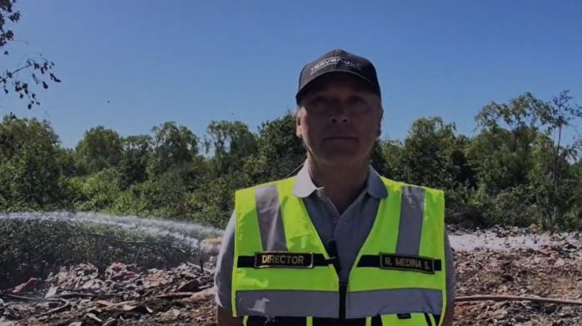 Incendio en San Pedro de la Paz amenazó a más de 60 familias de la comuna Incendio en San Pedro de la Paz amenazó a más de 60 familias de la comuna