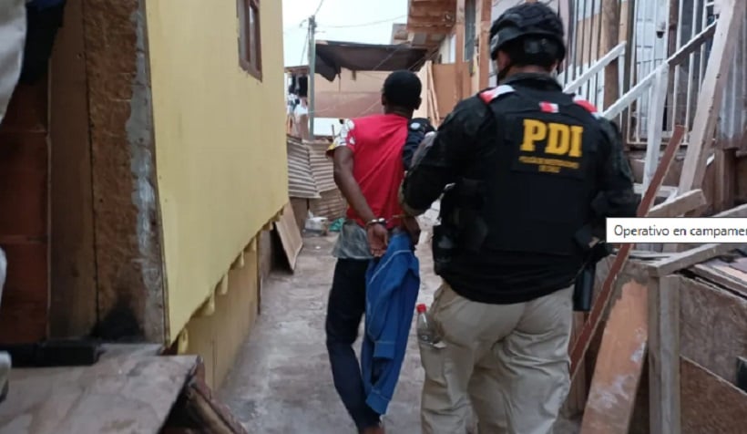 Delincuencia sigue como principal problema ciudadano, pero suben inmigración, costo de la vida y salud en Antofagasta Delincuencia sigue como principal problema ciudadano, pero suben inmigración, costo de la vida y salud en Antofagasta