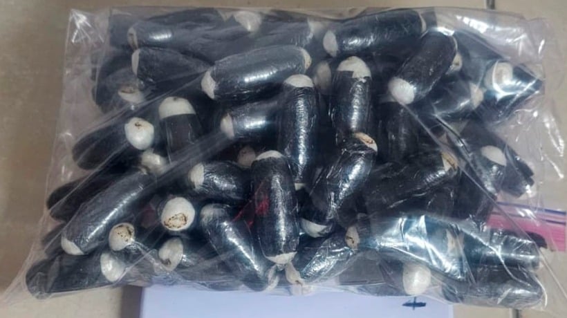 Detienen a dos mujeres que viajaban con casi 100 ovoidales adosados al cuerpo en Colchane