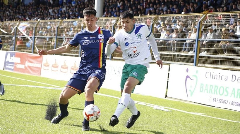 Molestia causa en Osorno clásico con Deportes Puerto Montt sólo con público local