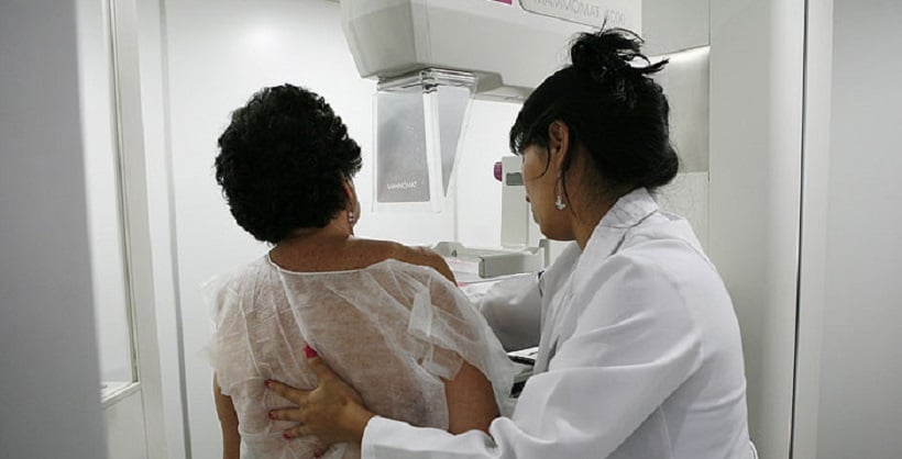 Muertes por cáncer de mama en Arica bajan de 27 a 24, según cifras de FALP