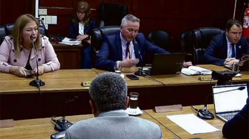 Concejo municipal aprobó extensión del transporte escolar para noviembre