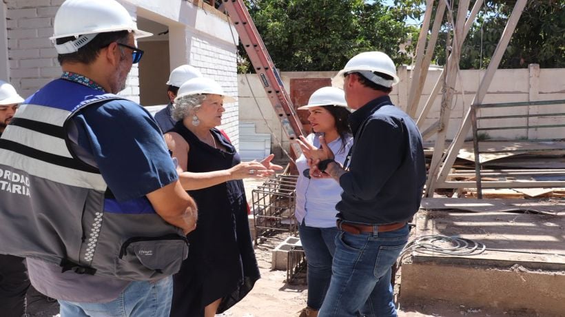 Autoridades inspeccionan obras de nuevo Cosam del Tamarugal en Pica