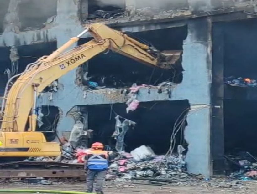 Senapred Tarapacá mantendrá monitoreo por incendio en sector de Zona Franca en Iquique