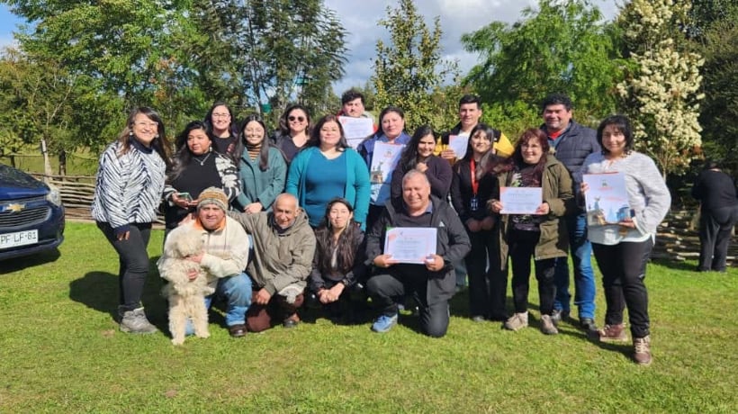 Oficina de Turismo de Quemchi cierra con éxito su curso de guías de turismo