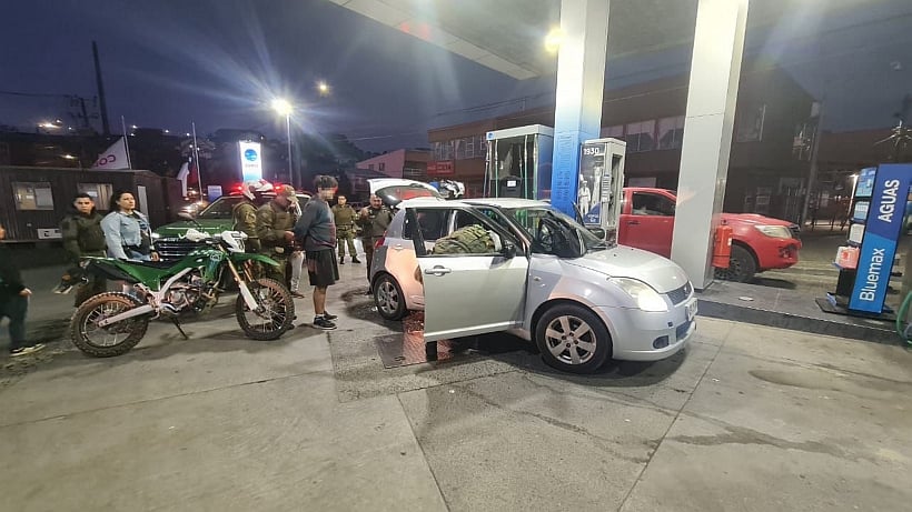 Investigan a amigos por microtráfico tras detención en pleno centro de Ancud