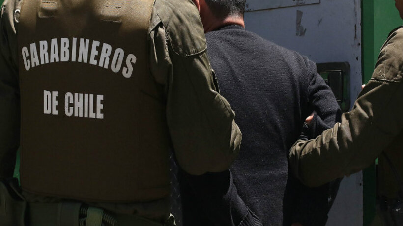 Funcionario de Sernapesca es detenido por trasladar cerca de once kilos de droga en Perquenco