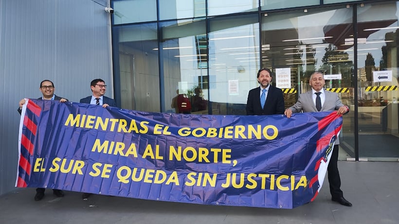 Fiscales de Los Lagos se suman a jornada nacional para exigir mejoras laborales y reforzar la justicia en el sur