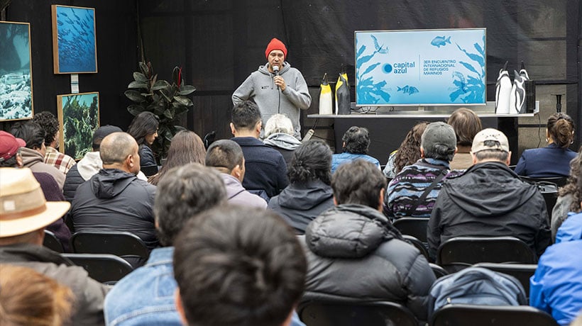 Expertos y comunidades dialogaron en Maitencillo por el futuro de los Refugios Marinos