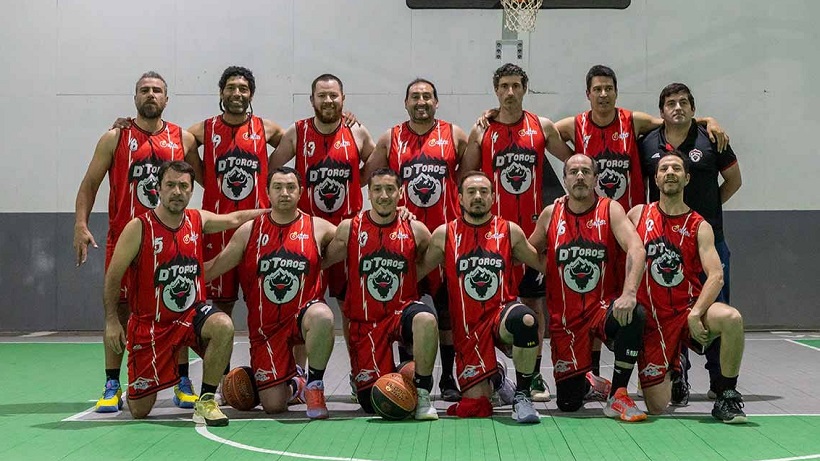 Basquetbolistas de Pucón clasificaron a Mundial senior para mayores de 40 años