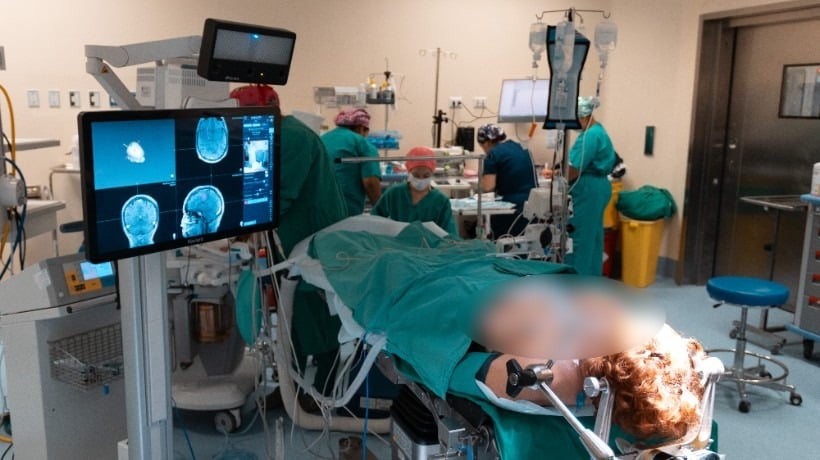 Hospital Regional de Antofagasta realiza primera biopsia cerebral guiada por GPS neurológico