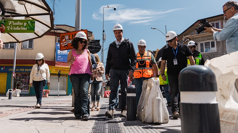 Observaciones a la calle Varas de Puerto Montt llevan un 90% de cumplimiento
