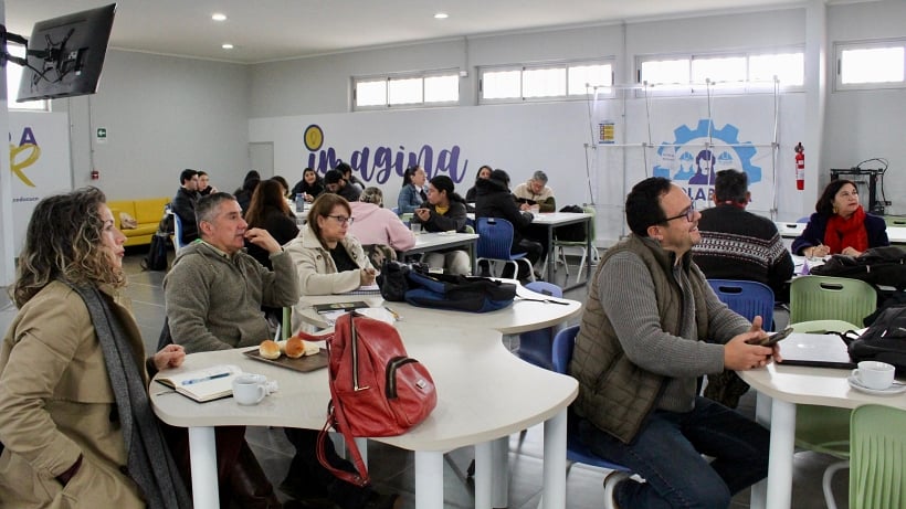 31 emprendedores se capacitaron en sostenibilidad y reducción de huella de carbono en Ceduc UCN Hualpén