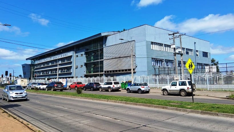 Comunidad educativa del Liceo Camilo Henríquez en alerta por ola de robos en las afueras del establecimiento