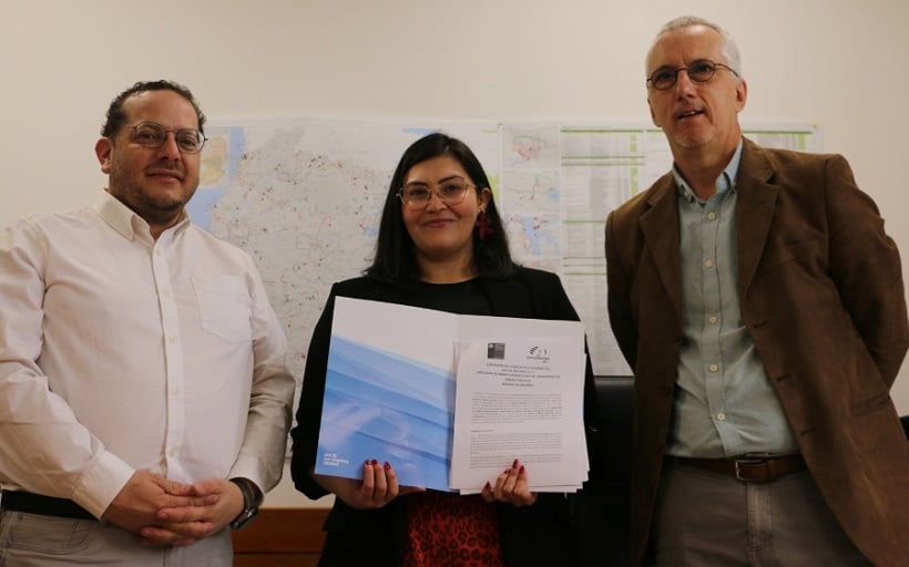 Obras Hidráulicas y Aguas Décima acuerdan cooperación para enfrentar gestión de aguas lluvia