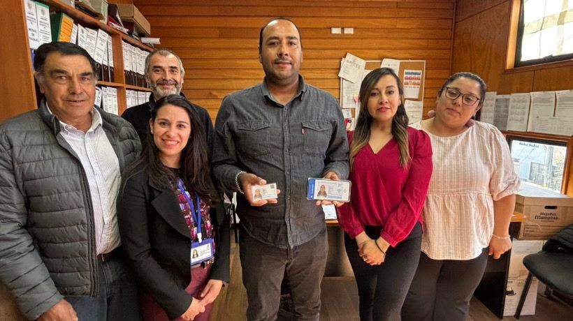 Tras 20 años: Castro vuelve a entregar licencias de conducir a personas sordas