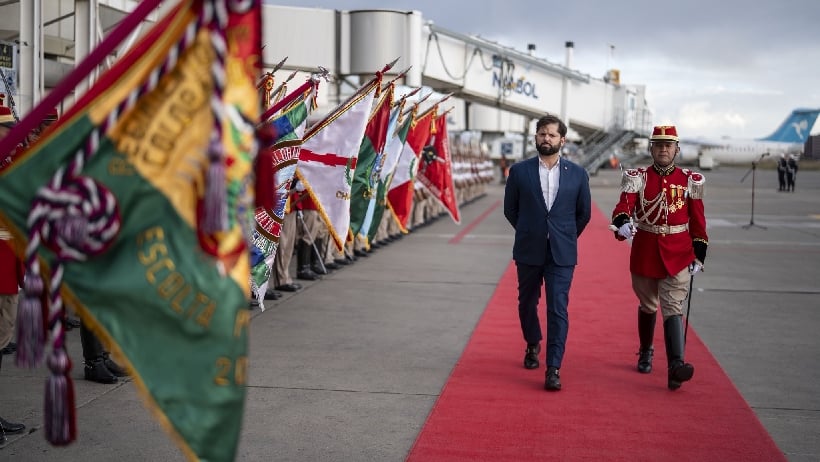 Boric arribó a la investidura de Rodrigo Paz en momento clave para las relaciones de Chile y Bolivia
