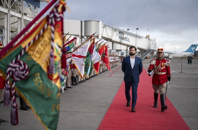 Con presencia de Boric: Paz asumirá este sábado la Presidencia de Bolivia con la promesa de abrir el país al mundo