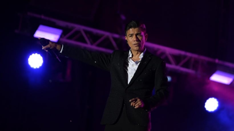 Américo se suma al cierre de campaña de Kast y reabre debate por rol político de los artistas