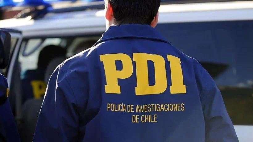 Maipú: detective frustró portonazo en su casa hiriendo de bala a uno de los delincuentes