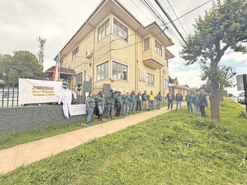 Funcionarios del SAG Los  Ríos exigen mejoras laborales