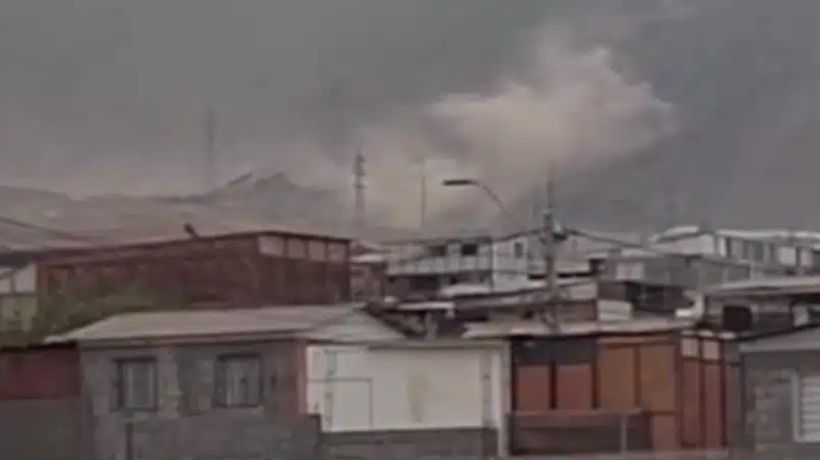 Reportan deslizamientos de tierra en quebradas y laderas de Antofagasta después del fuerte sismo