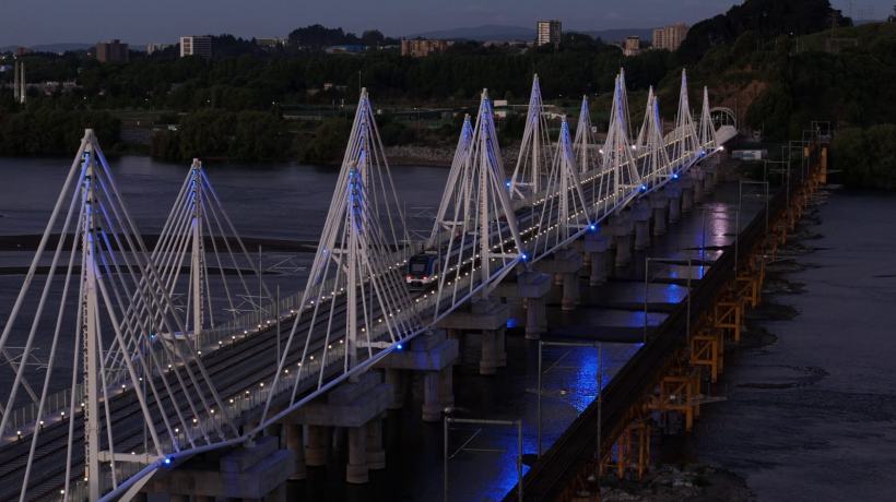 [VIDEO] Puente Ferroviario sobre el Biobío abre su segunda vía