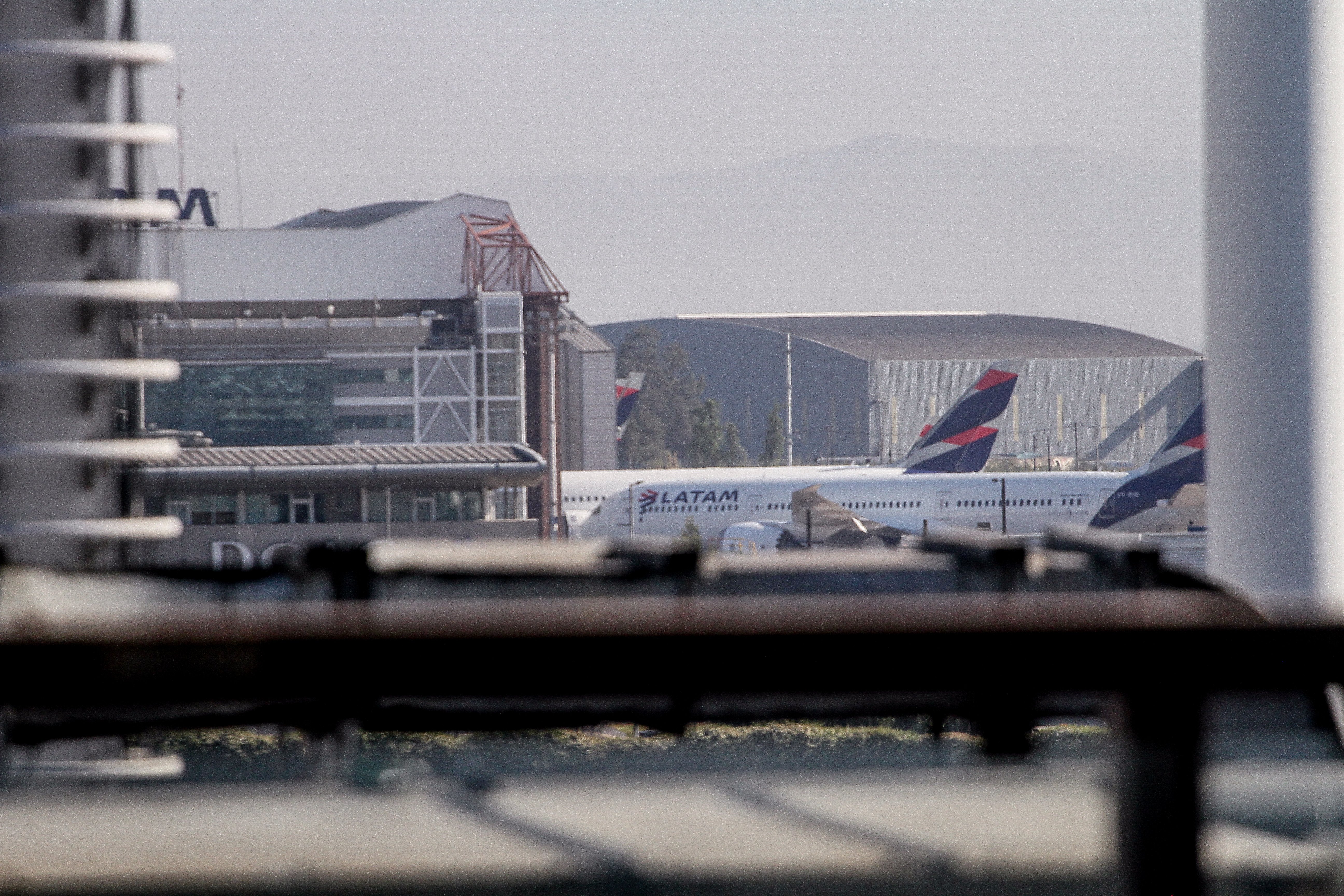 Pilotos de Latam están en huelga: Se han cancelado 173 vuelos de la compañía