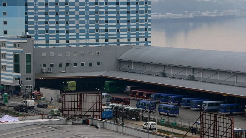 Coordinan acciones para reforzar la seguridad en el terminal de buses de Puerto Montt y alrededores