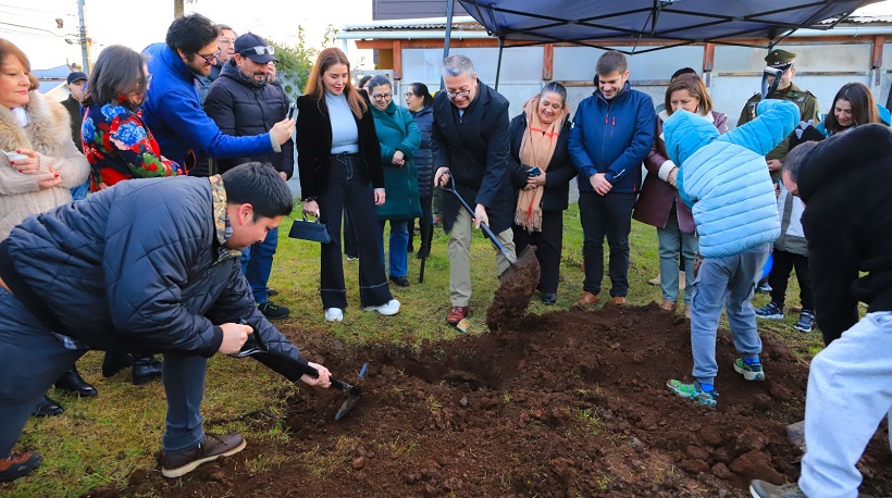 Vecinos de Los Jardines del Fundo celebran la inauguración de su nueva sede comunitaria