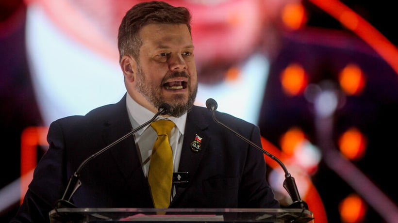 Kaiser en cierre de campaña: “Yo no salto, yo estaría orgulloso de ser carabinero”