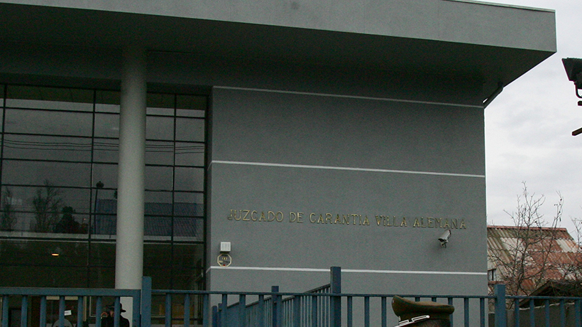 Formalizan a apoderada de colegio por estafa: inventó enfermedad de hijo