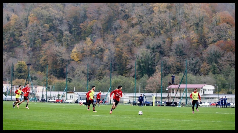 Córdoba define el equipo titular de Chile para duelo amistoso frente a Rusia