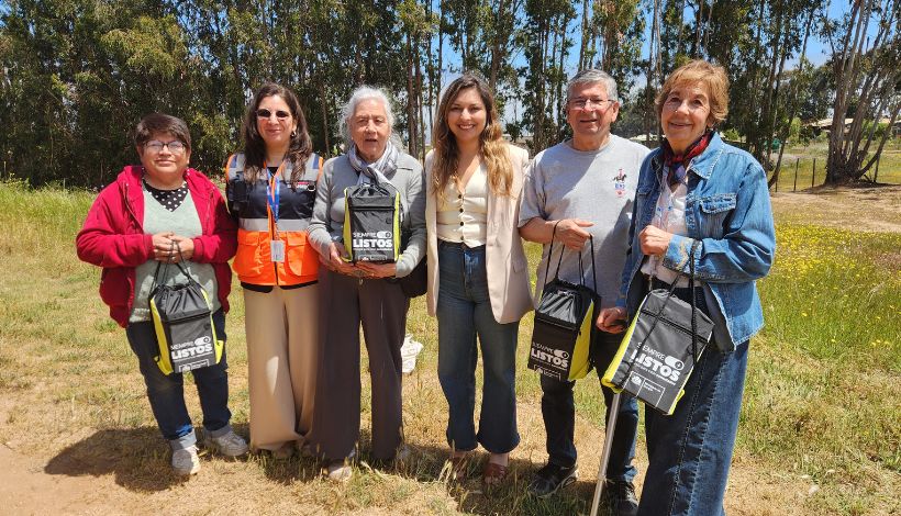 Familias de la región reciben kits de resiliencia energética