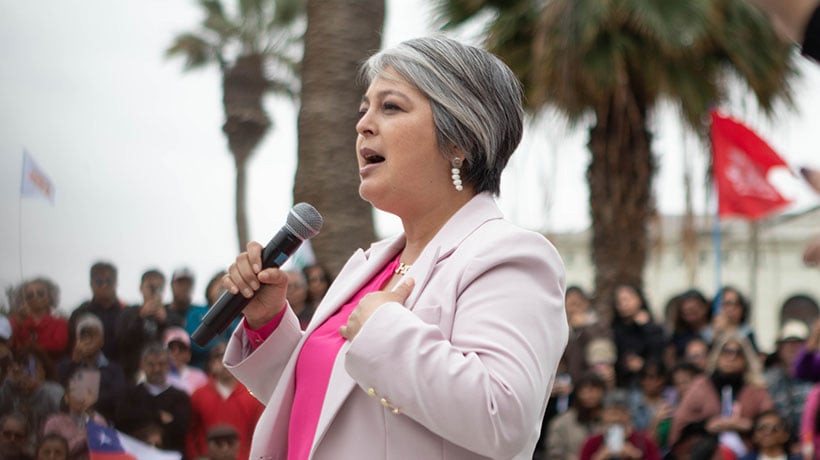 Oficialismo espera que se “respete” a Carabineros durante el cierre de campaña de Jara en Valparaíso