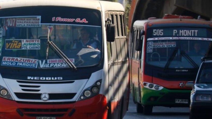 “Es grave e inaceptable”: denuncian disminución de micros entre Viña y Valparaíso en plena elecciones