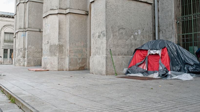 Plantean medidas por aumento de personas que pernoctan en las calles de Concepción