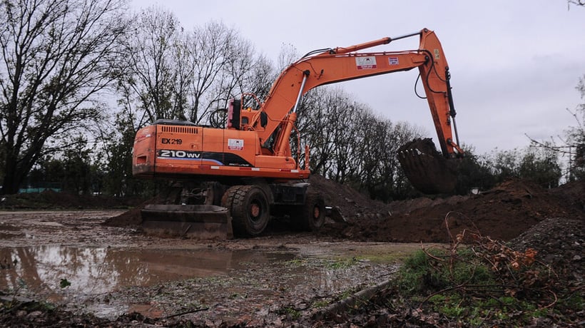 Contraloría detectó más de 517 obras públicas paralizadas en la última década
