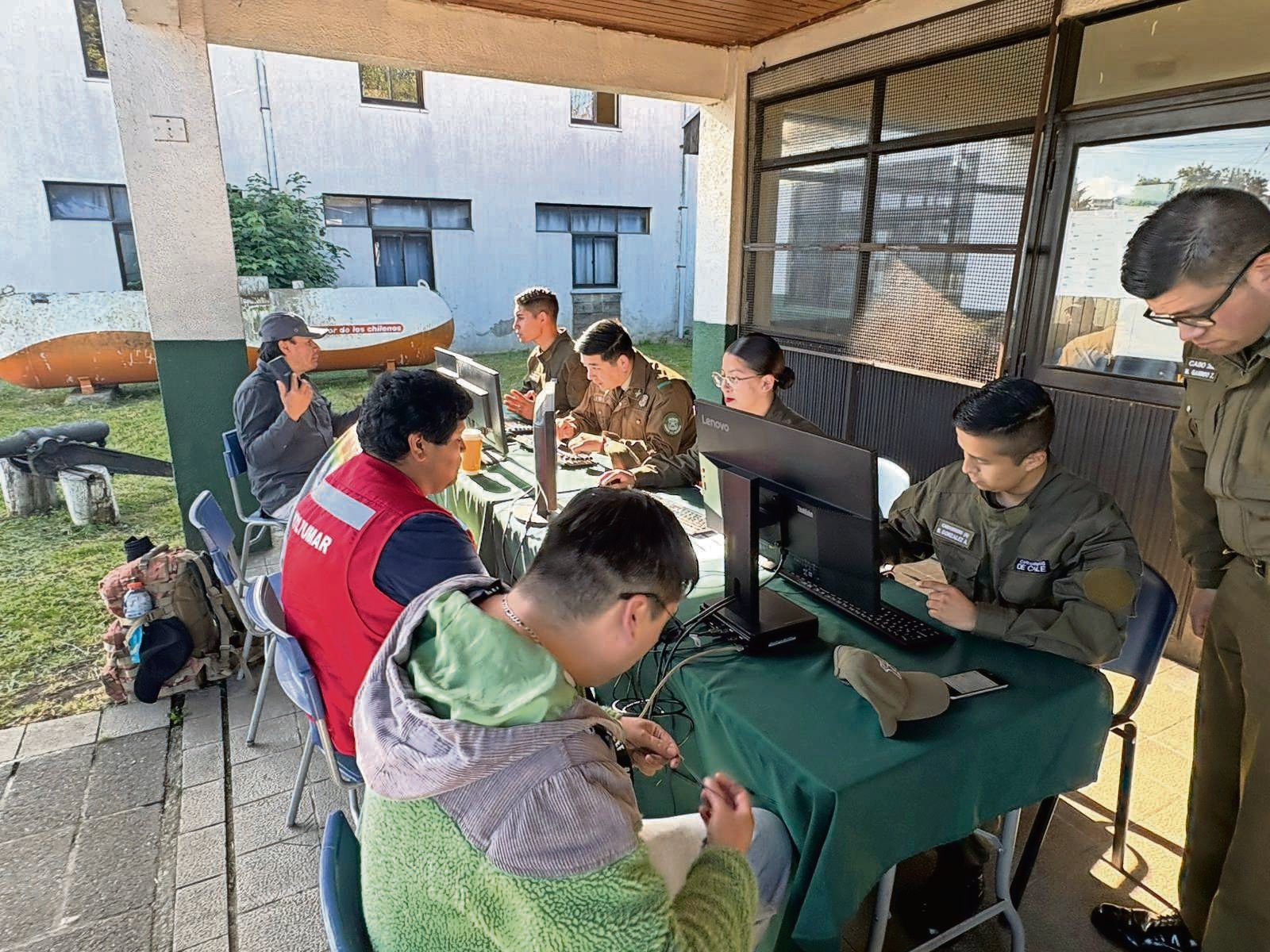 Carabineros recibió más de 12 mil excusas de votantes a nivel regional