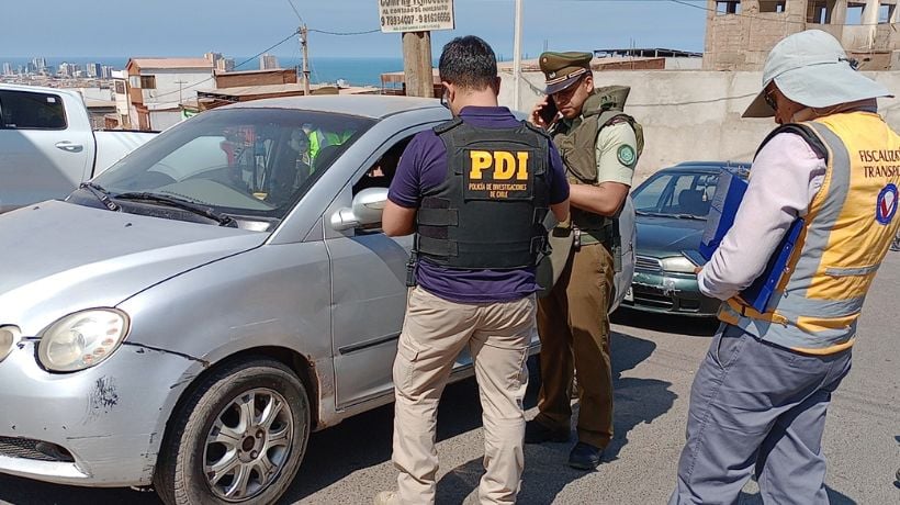 19 denunciados en fiscalización en el sector centro-norte de Antofagasta: la mayoría por faltas de tránsito y tres por extranjería