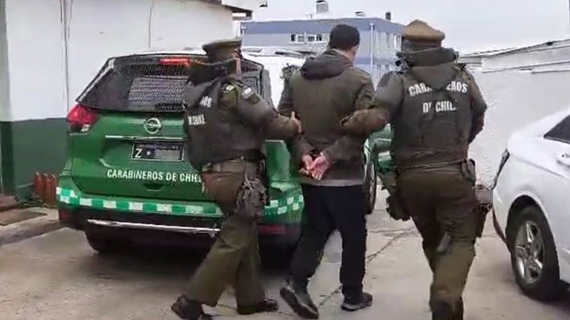 Carabineros detiene a tres sujetos por robo con violencia en un minimarket de Viña del Mar