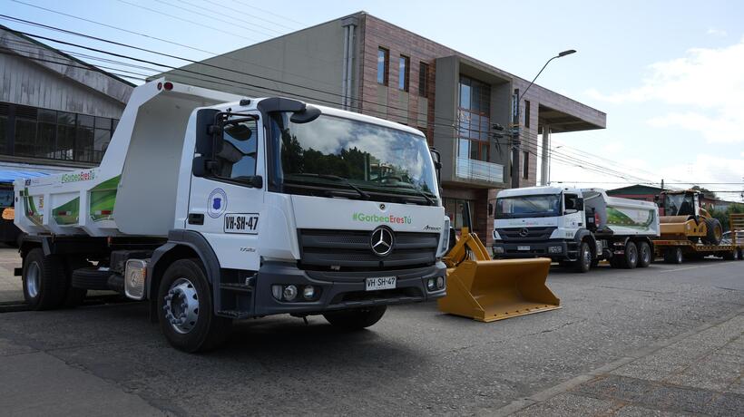 Renuevan maquinaria vial en Gorbea tras 15 años de espera