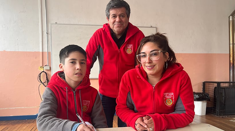 Estudiante osornino recibió distinción regional por microcuento