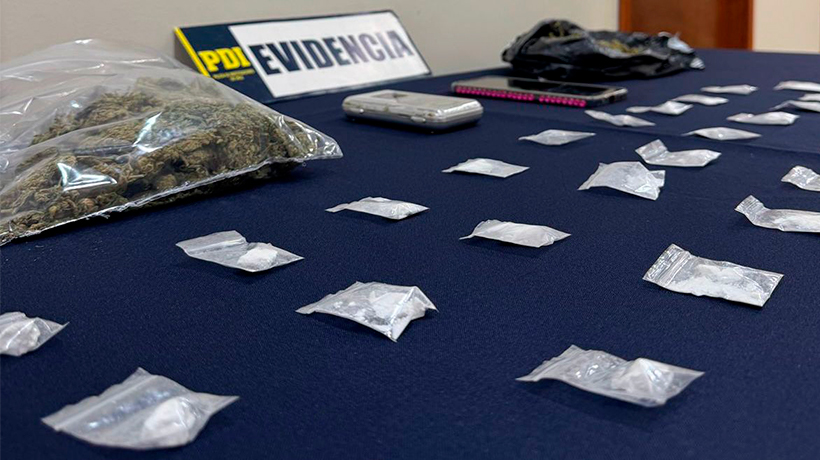 Detienen a dos mujeres por vender drogas por redes sociales en Cabildo