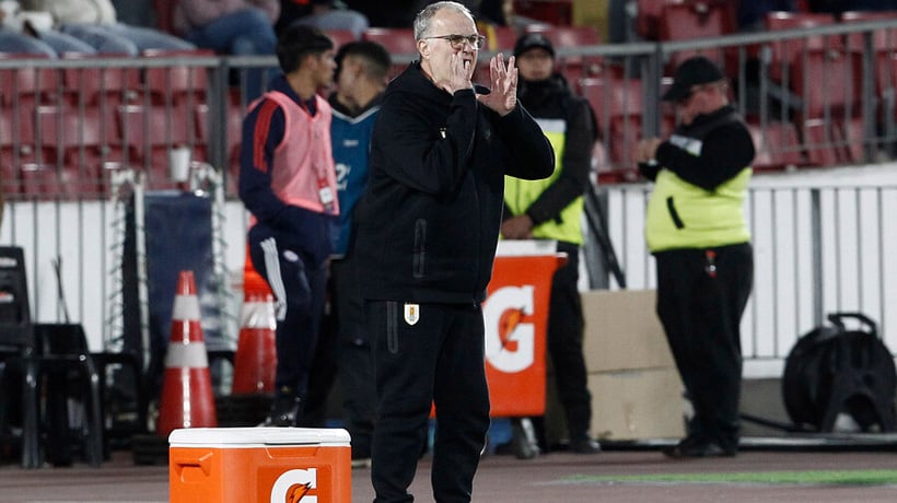 Bielsa convoca conferencia de prensa en Uruguay y se disparan especulaciones sobre su continuidad